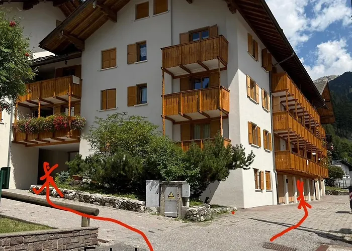 Dolomites Con Box Privato Apartmán *